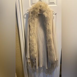 Vest with Faux Fur